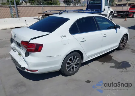2017 Volkswagen Jetta 1.4T Se z USA, uszkodzony, nr VIN 3VWDB7AJ7HM207938